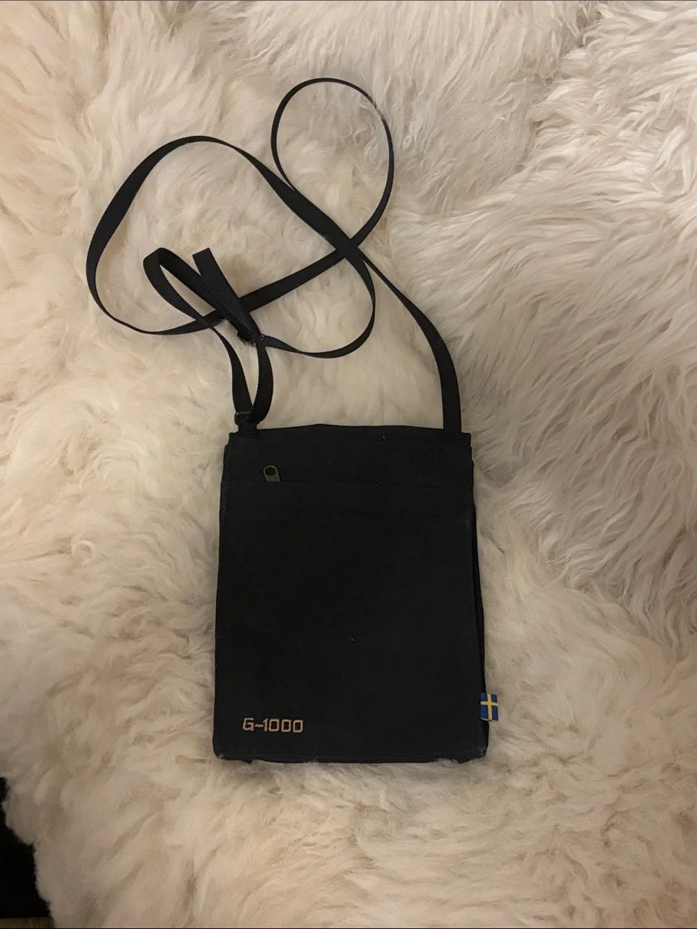 Fjallraven Black Crossbody Bag with Brown Fox Patch